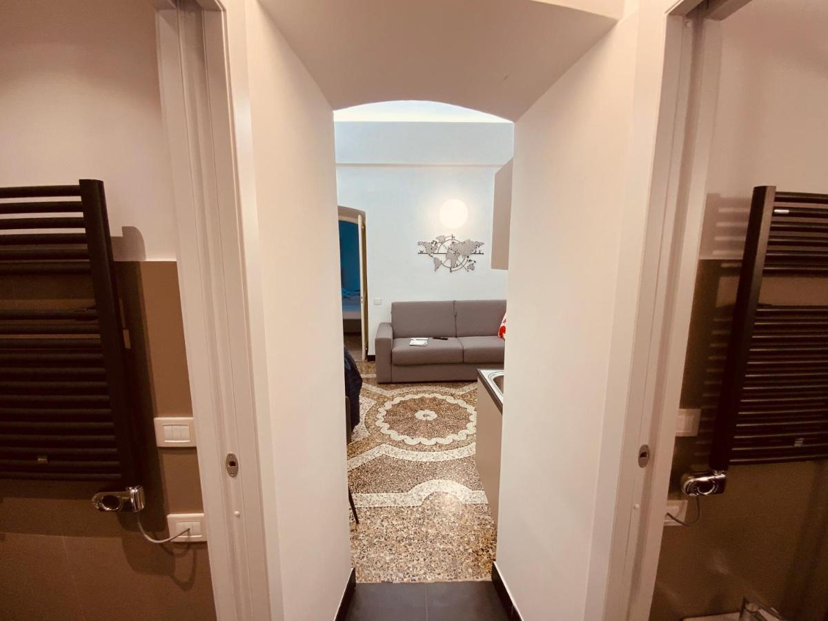 Centro Acquario Family Apartment Genoa Exterior photo