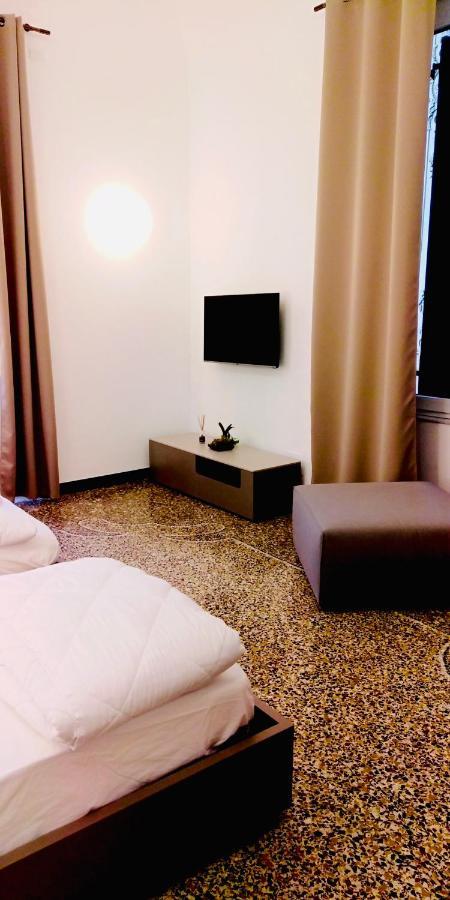 Centro Acquario Family Apartment Genoa Exterior photo